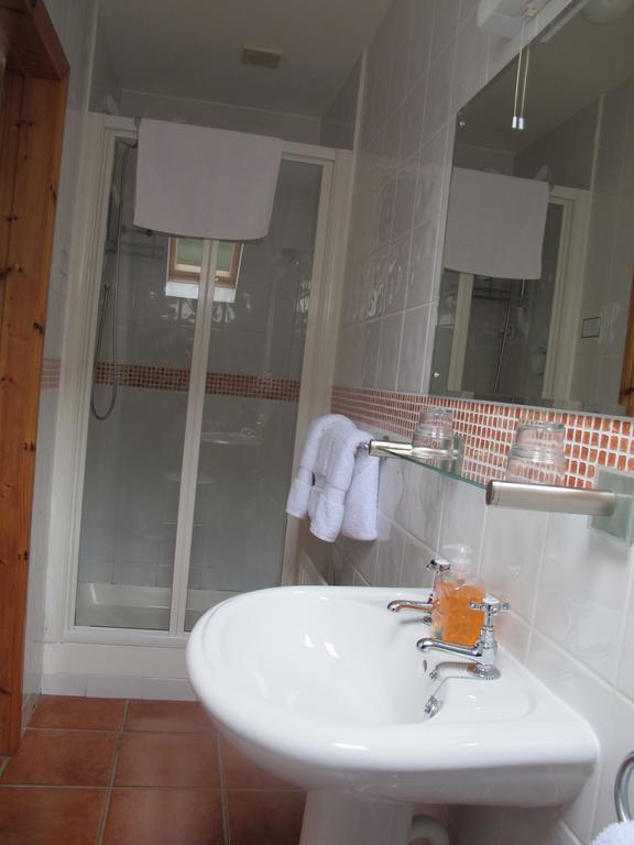 Riversdale House Accommodation Laragh Exterior foto